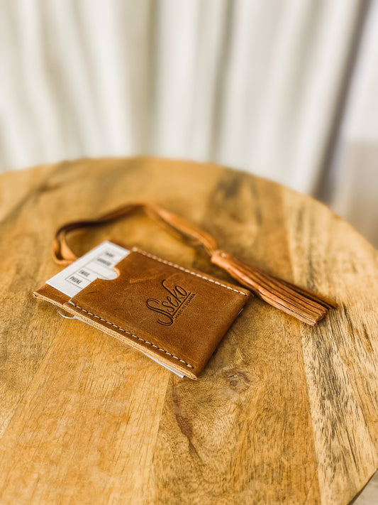 Sseko Luggage Tag in Oiled Caramel